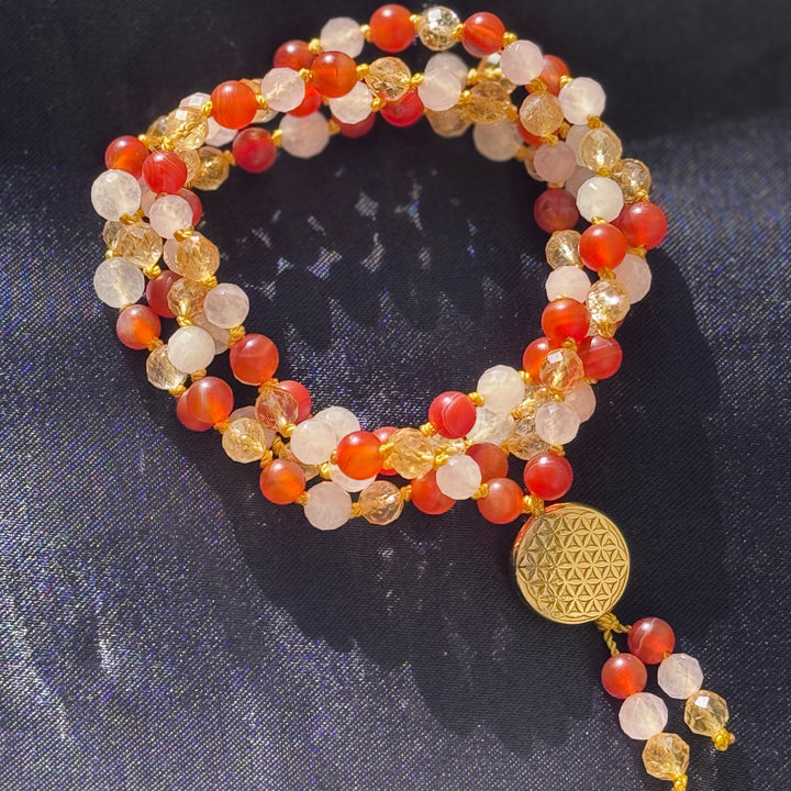 Feuerpferd Mala | Karneol · Citrin · Rosenquarz | mit goldener Malamünze